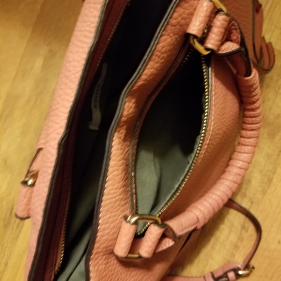 Purse - Picture 2 of 2